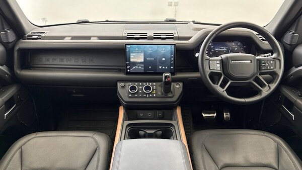 Used Land Rover Defender 2024 for sale - 75656106: Photo 9