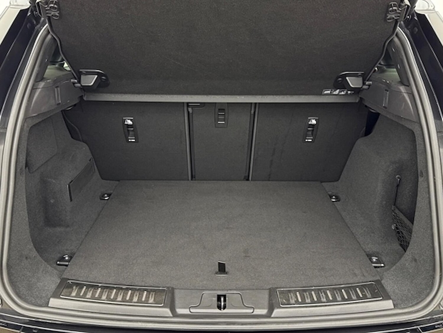 Used Land Rover Range Rover Evoque 2024 for sale - 78191696: Photo 12