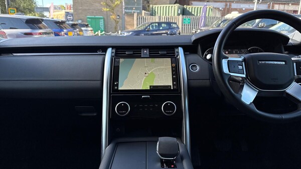Used Land Rover Discovery 2022 for sale - 76324614: Photo 14
