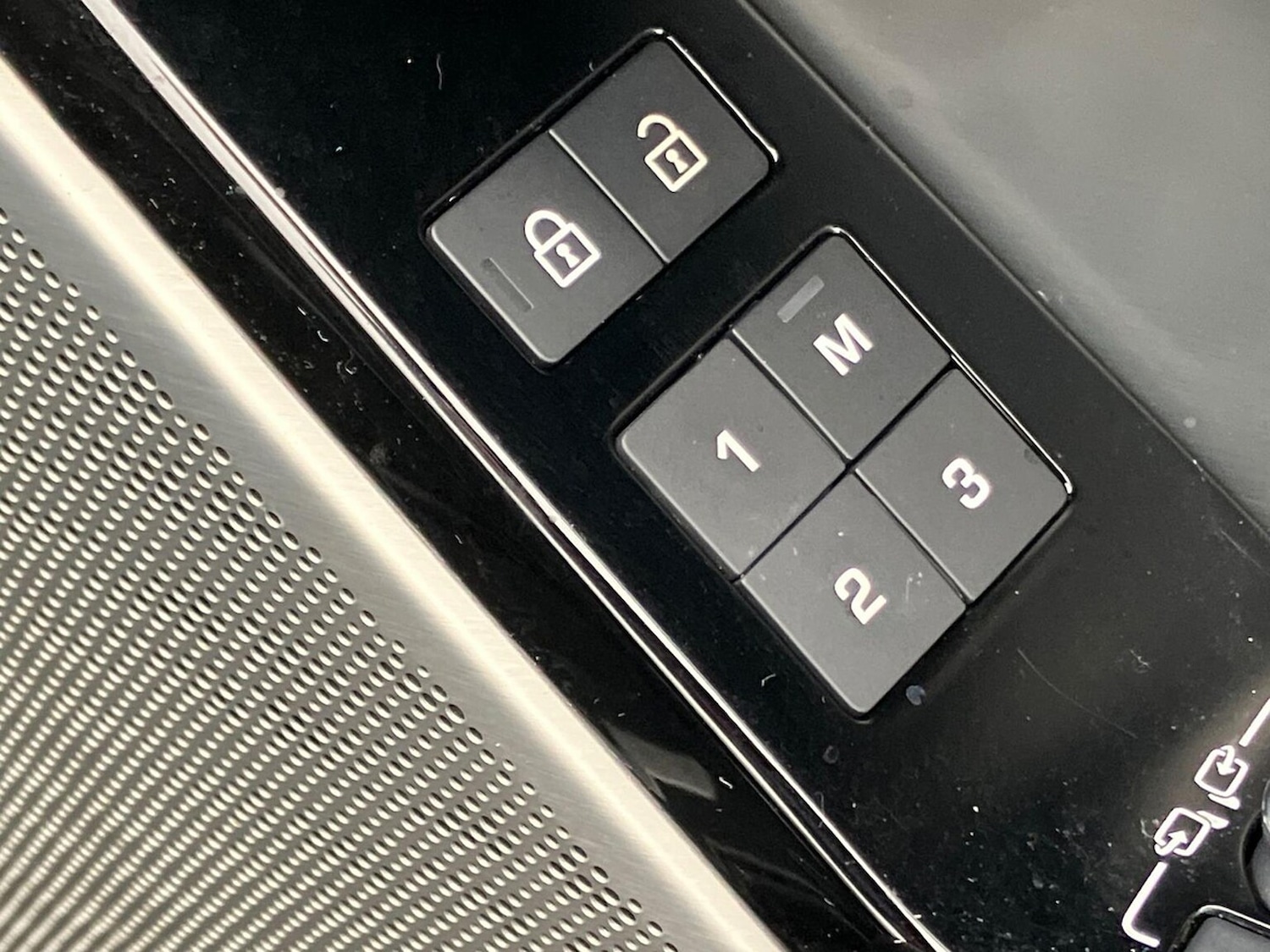 Used Land Rover Range Rover Velar 2022 for sale - 78224712: Photo 25