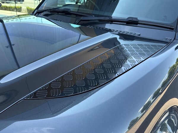 Used Land Rover Defender 2023 for sale - 76179025: Photo 20