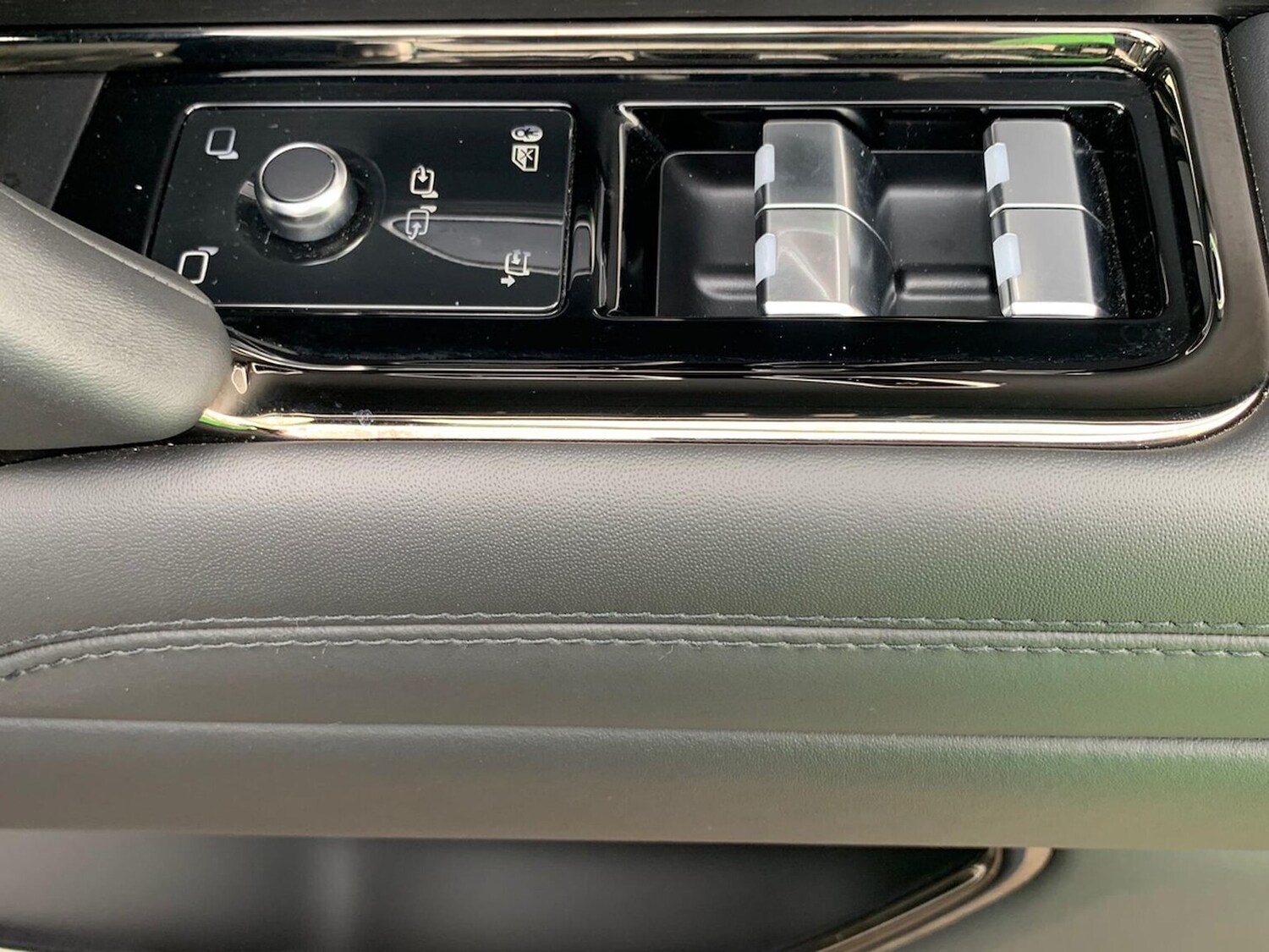 Used Land Rover Range Rover Sport 2024 for sale - 75956290: Photo 25