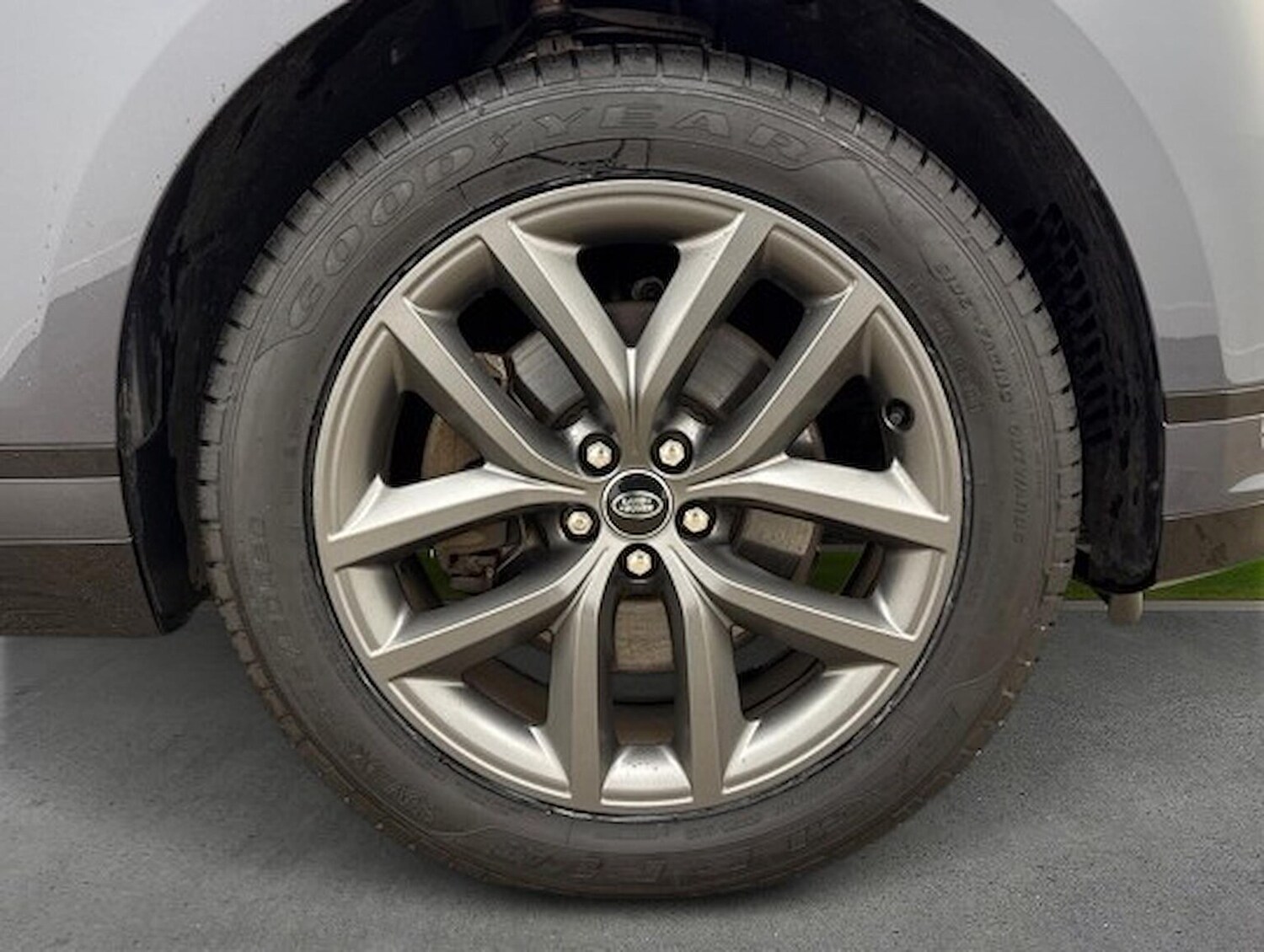 Used Land Rover Range Rover Velar 2024 for sale - 78191725: Photo 10