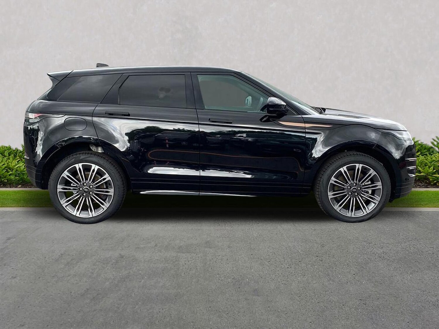 Used Land Rover Range Rover Evoque 2025 for sale - 78191697: Photo 7