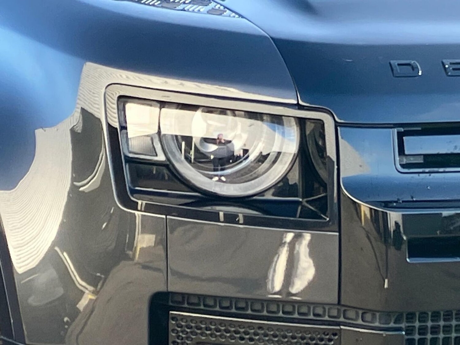 Used Land Rover Defender 2023 for sale - 77488117: Photo 17