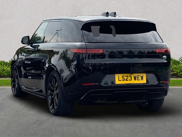 Used Land Rover Range Rover Sport 2023 for sale - 76149418: Photo 2