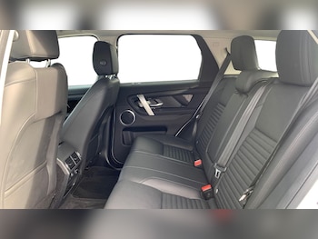 Used Land Rover Discovery Sport 2025 for sale - 75907524: Photo
