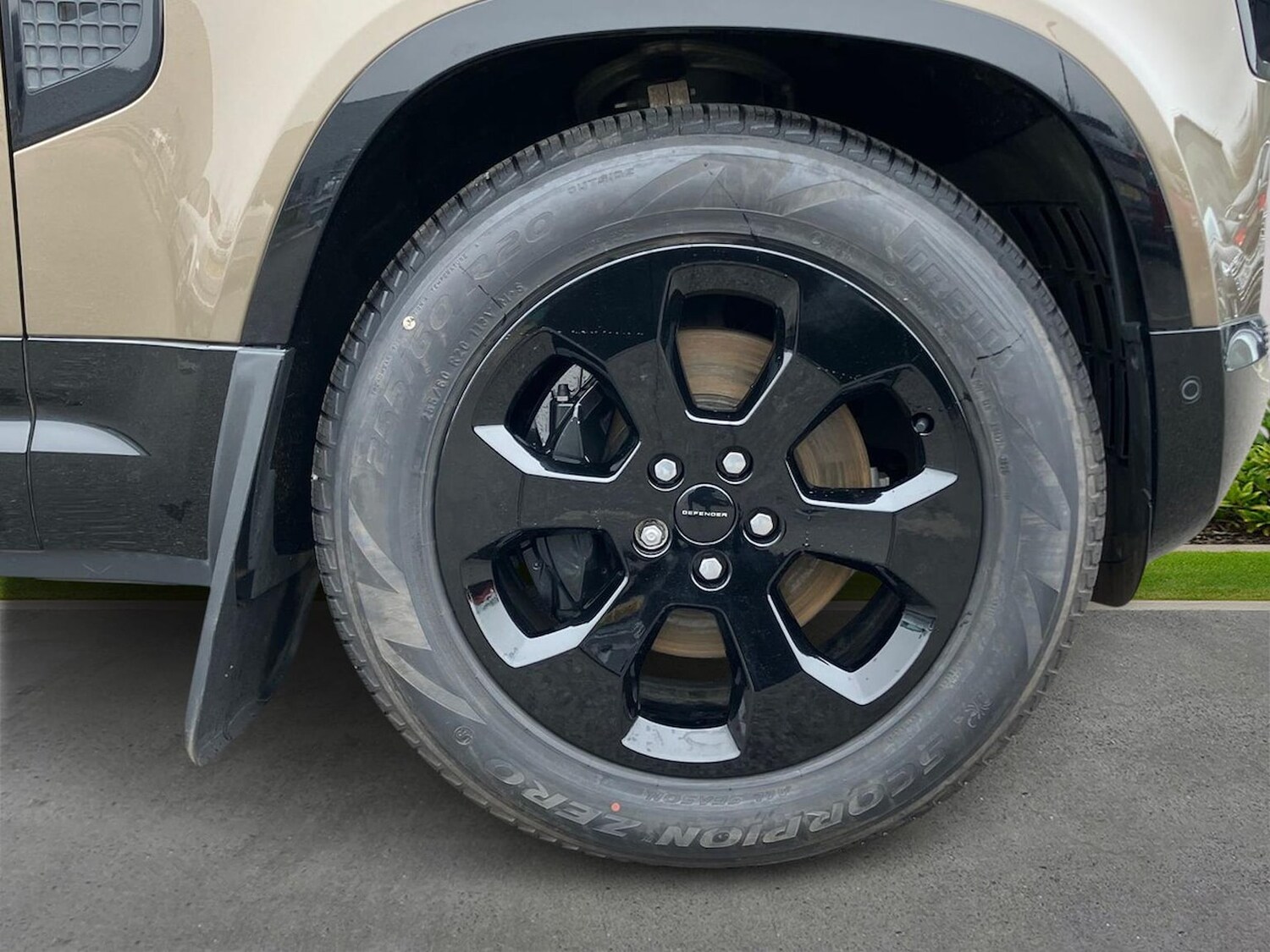 Used Land Rover Defender 2023 for sale - 78191633: Photo 10