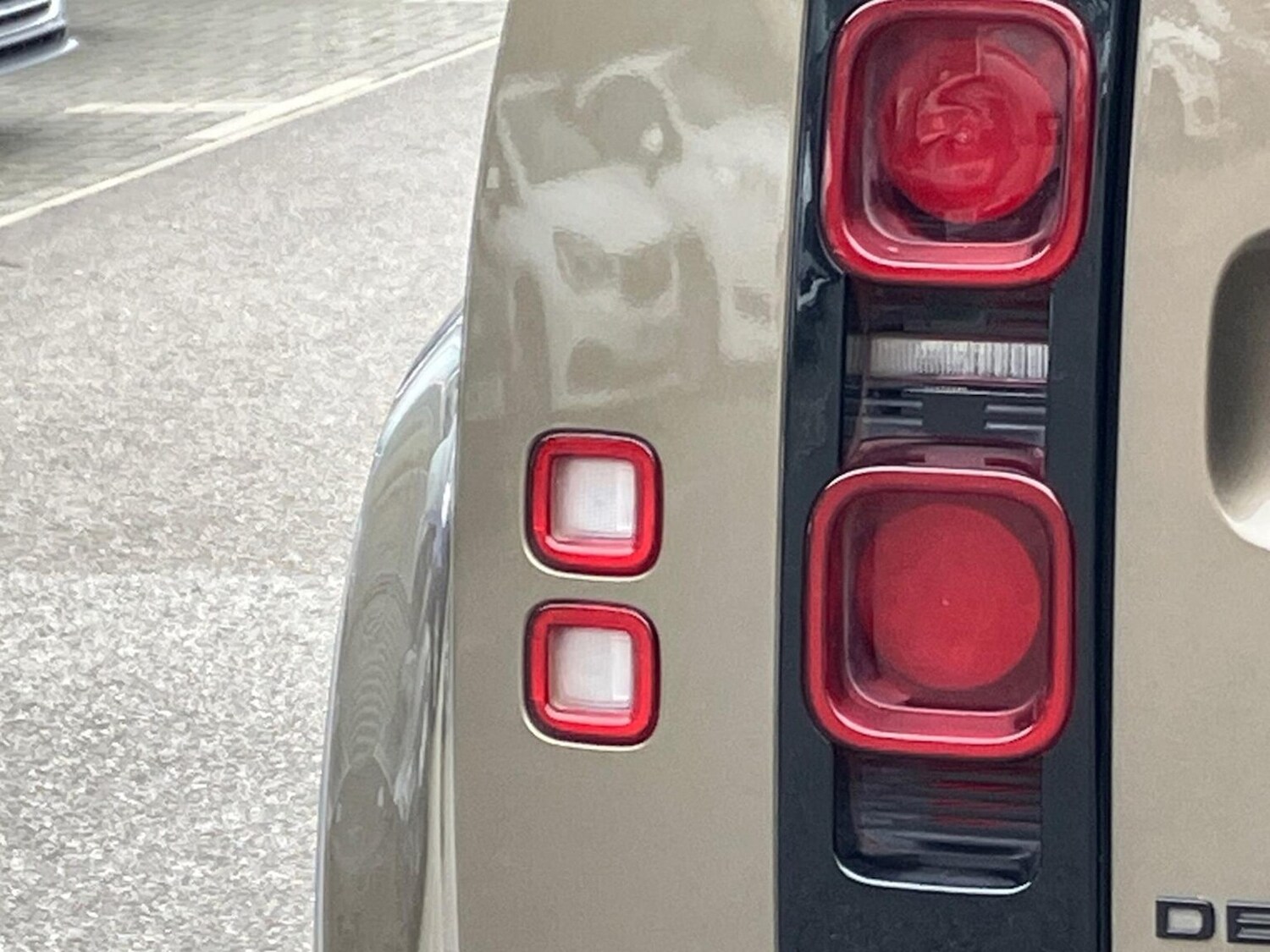 Used Land Rover Defender 2023 for sale - 78191633: Photo 28