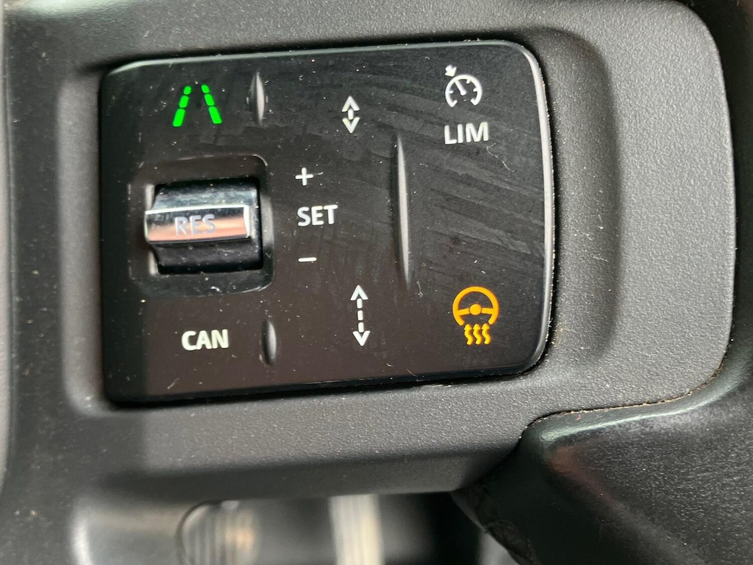 Used Land Rover Defender 2023 for sale - 78191633: Photo 32