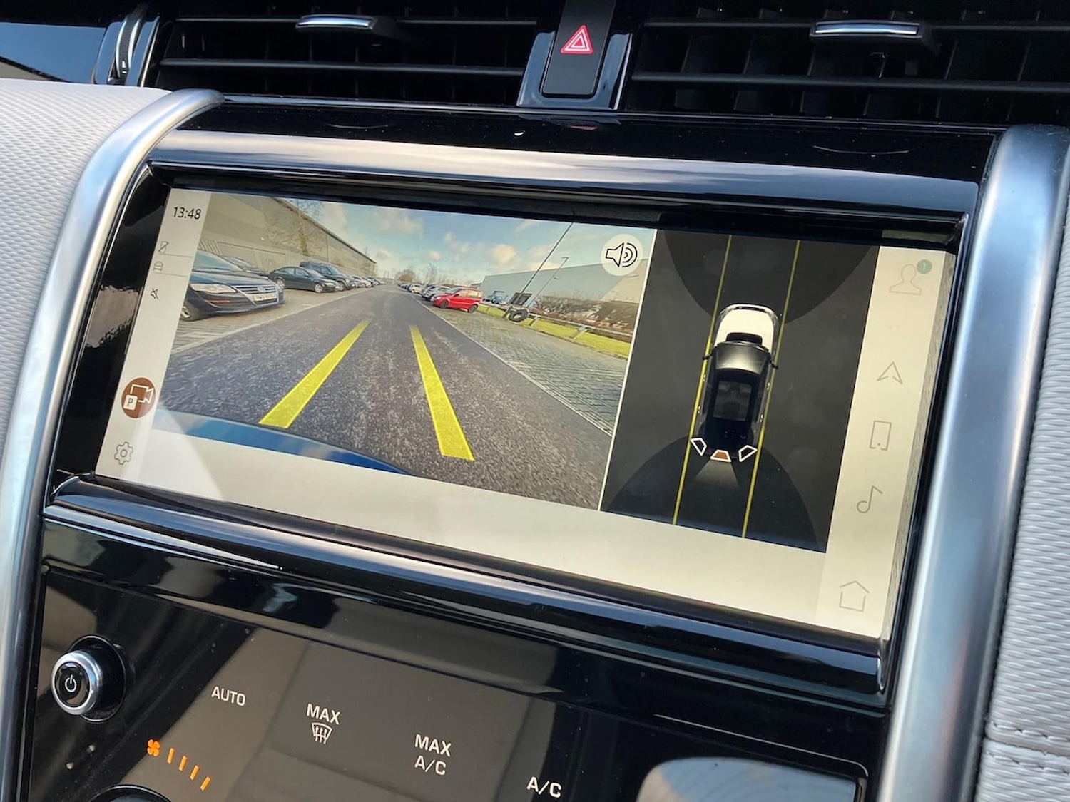 Used Land Rover Discovery Sport 2022 for sale - 77028142: Photo 12