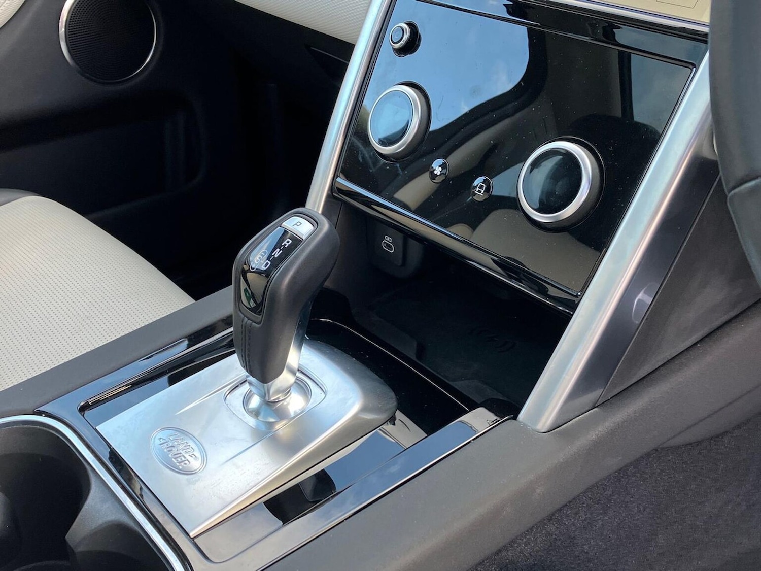 Used Land Rover Discovery Sport 2022 for sale - 77028142: Photo 13