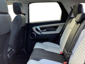 Used Land Rover Discovery Sport 2022 for sale - 77028142: Photo