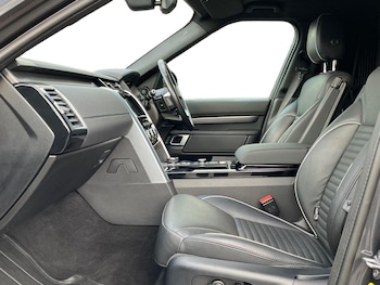 Used Land Rover Discovery 2020 for sale - 76436527: Photo