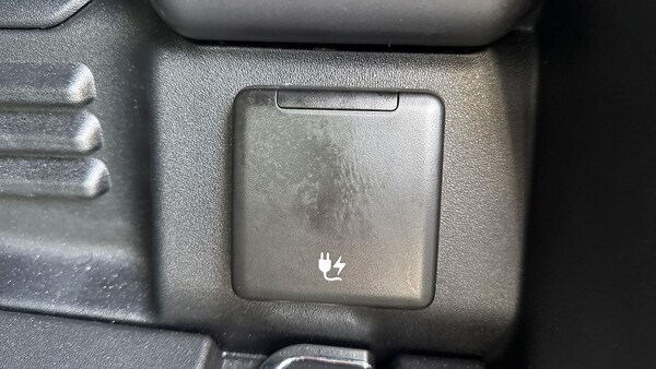 Used Land Rover Defender 2022 for sale - 76257849: Photo 28