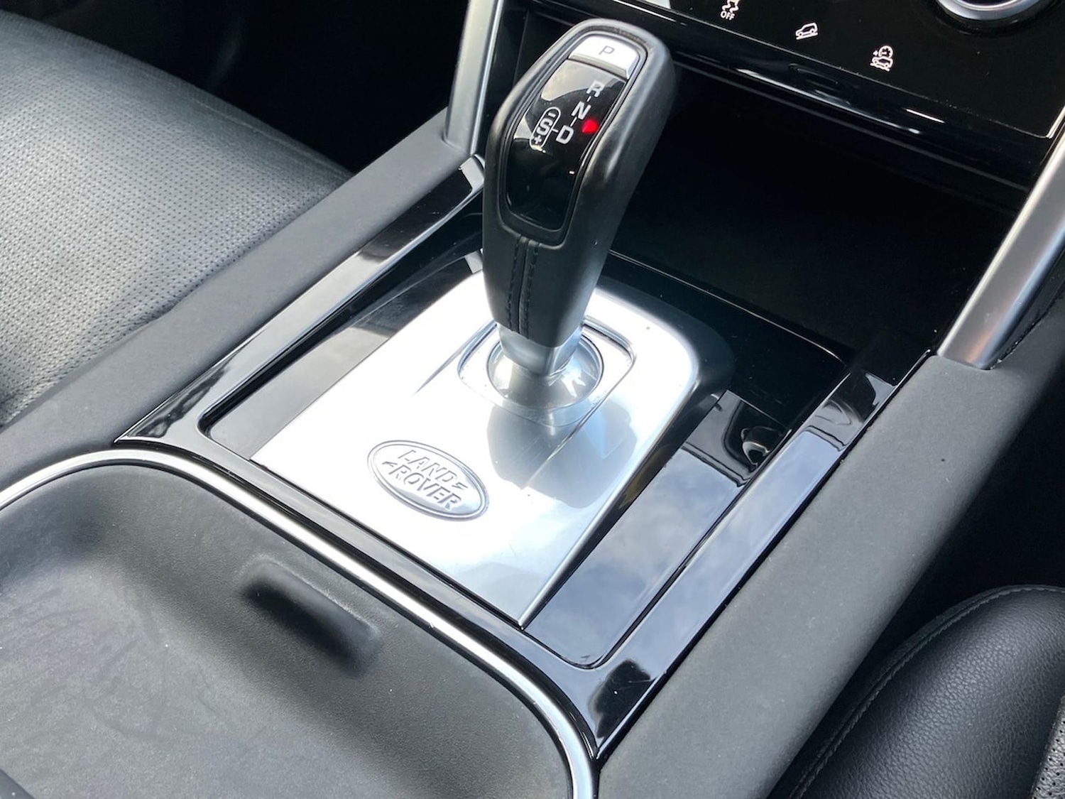 Used Land Rover Discovery Sport 2020 for sale - 76439783: Photo 13