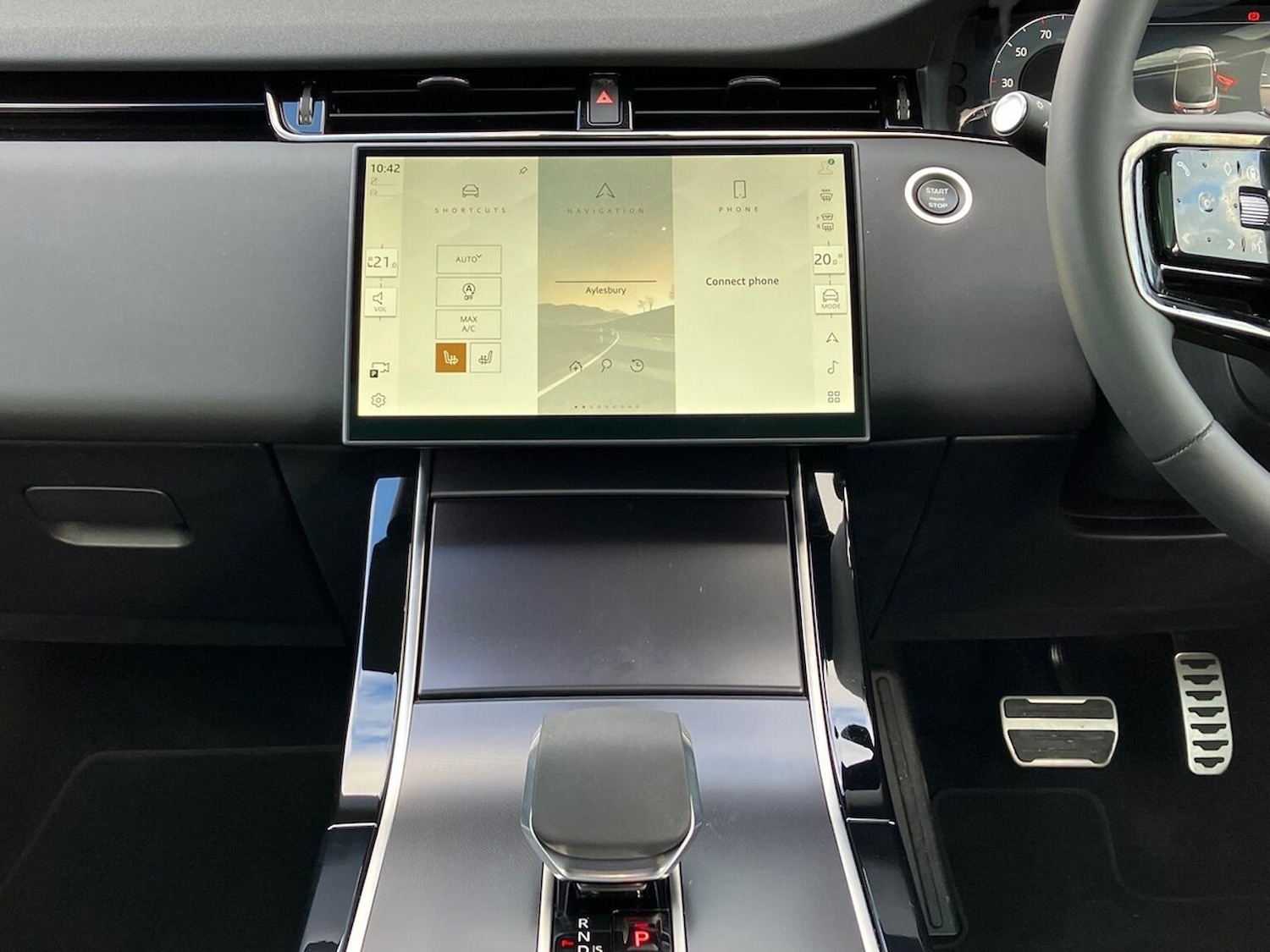 Used Land Rover Range Rover Evoque 2025 for sale - 77715360: Photo 14