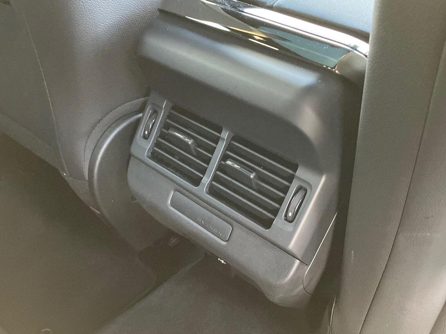 Used Land Rover Range Rover Evoque 2025 for sale - 77715360: Photo 18