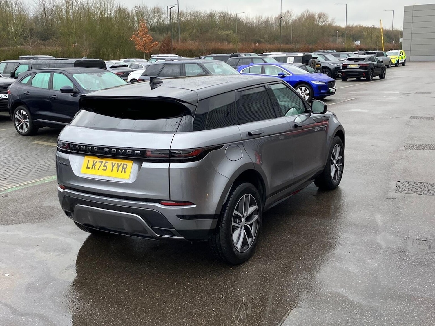 Used Land Rover Range Rover Evoque 2025 for sale - 77715360: Photo 30