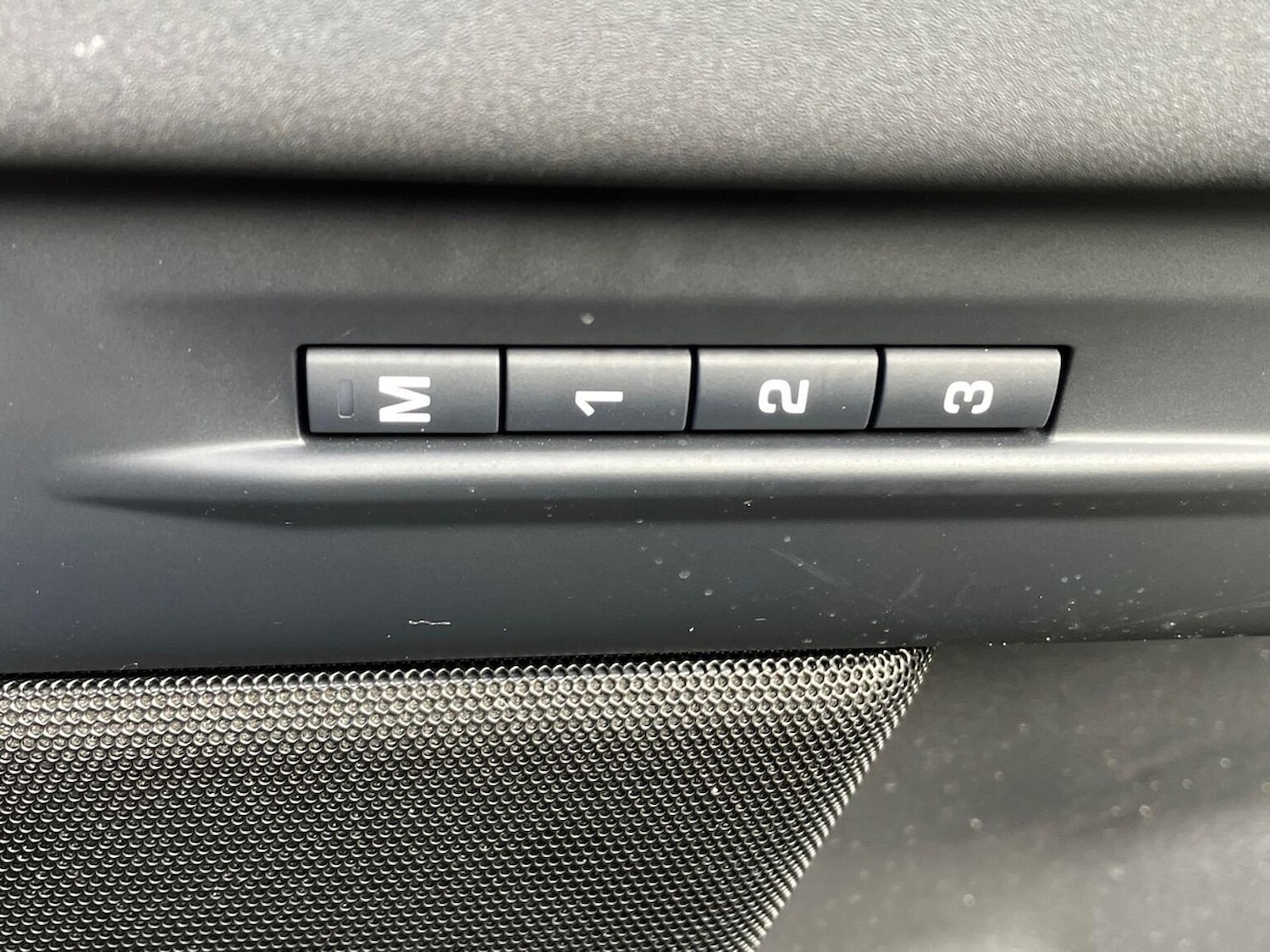 Used Land Rover Range Rover Evoque 2025 for sale - 77715360: Photo 35