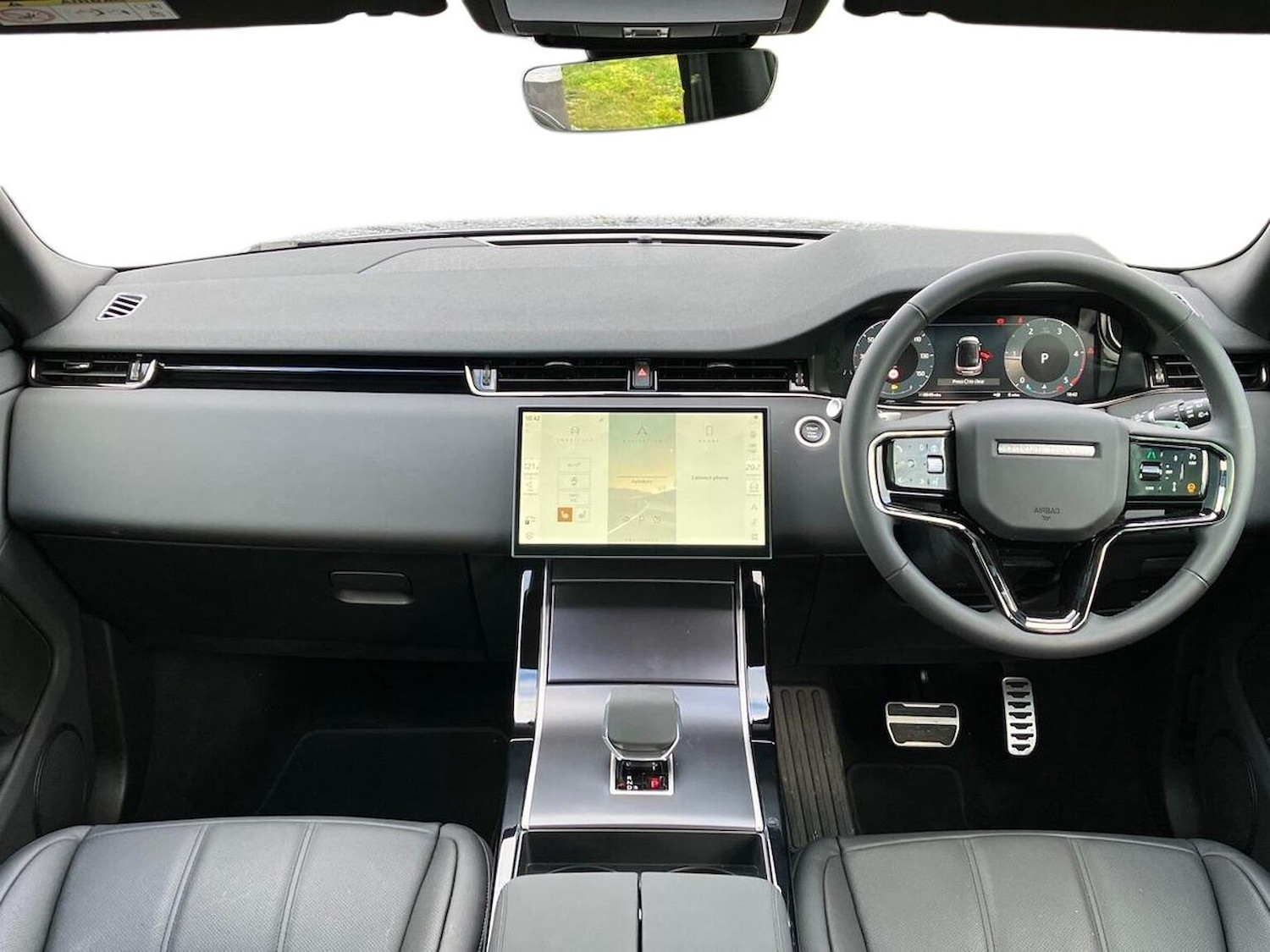 Used Land Rover Range Rover Evoque 2025 for sale - 77715360: Photo 9