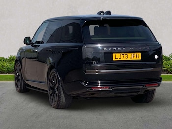 Used Land Rover Range Rover 2023 for sale - 78310400: Photo