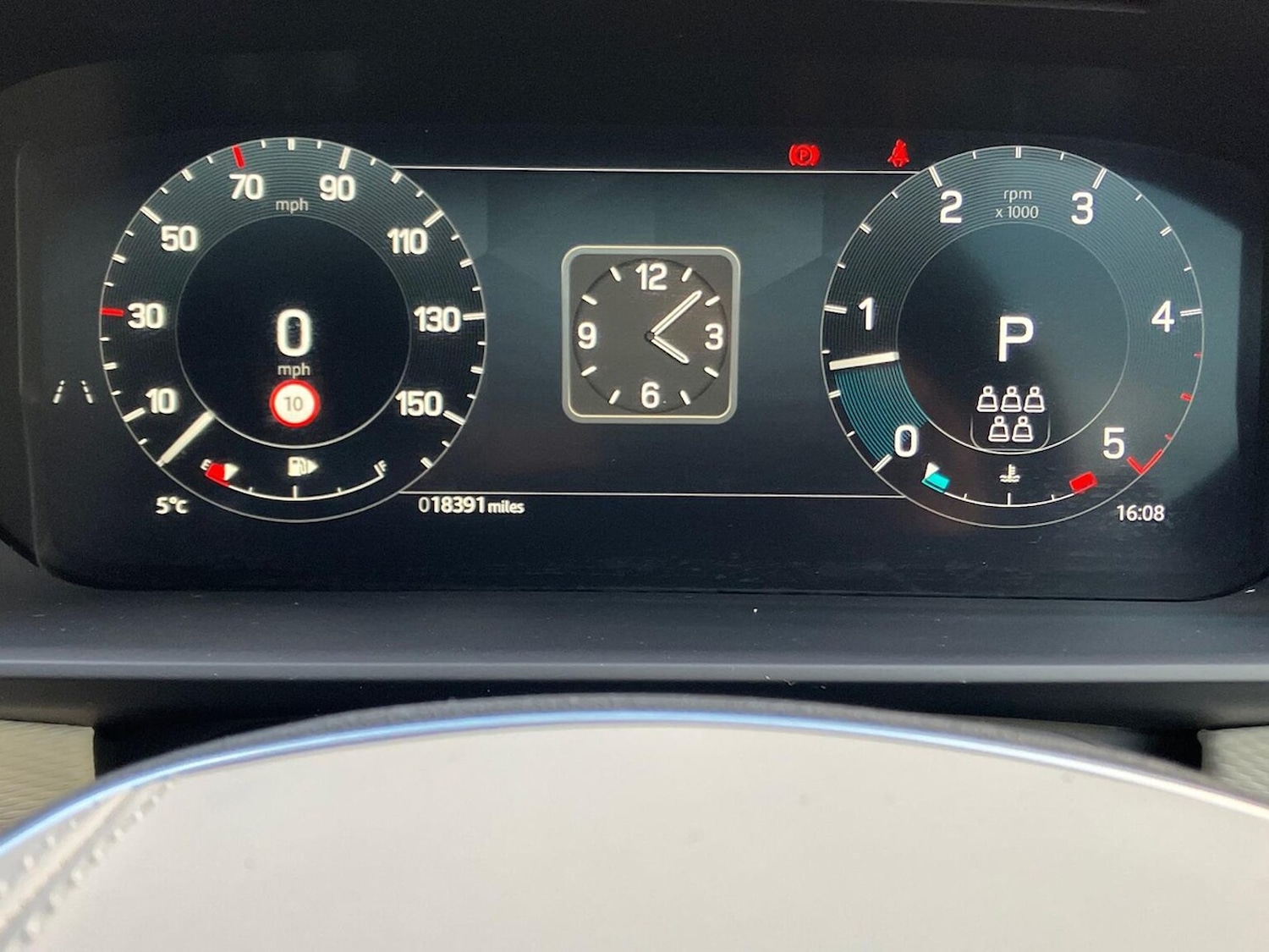 Used Land Rover Discovery 2024 for sale - 77759383: Photo 16