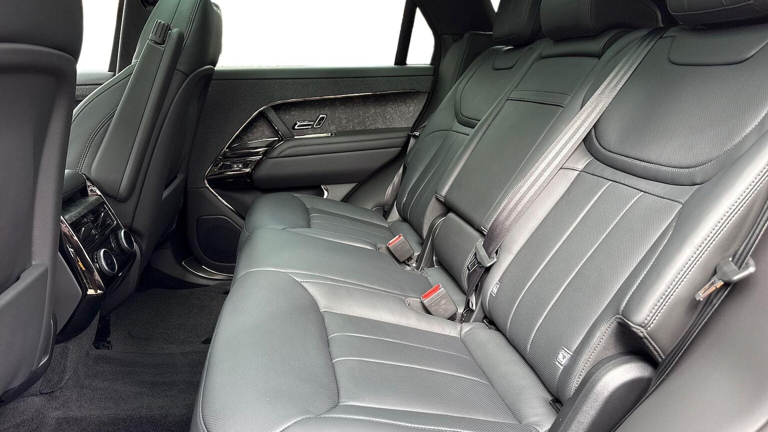 Used Land Rover Range Rover Sport 2023 for sale - 76478192: Photo 4