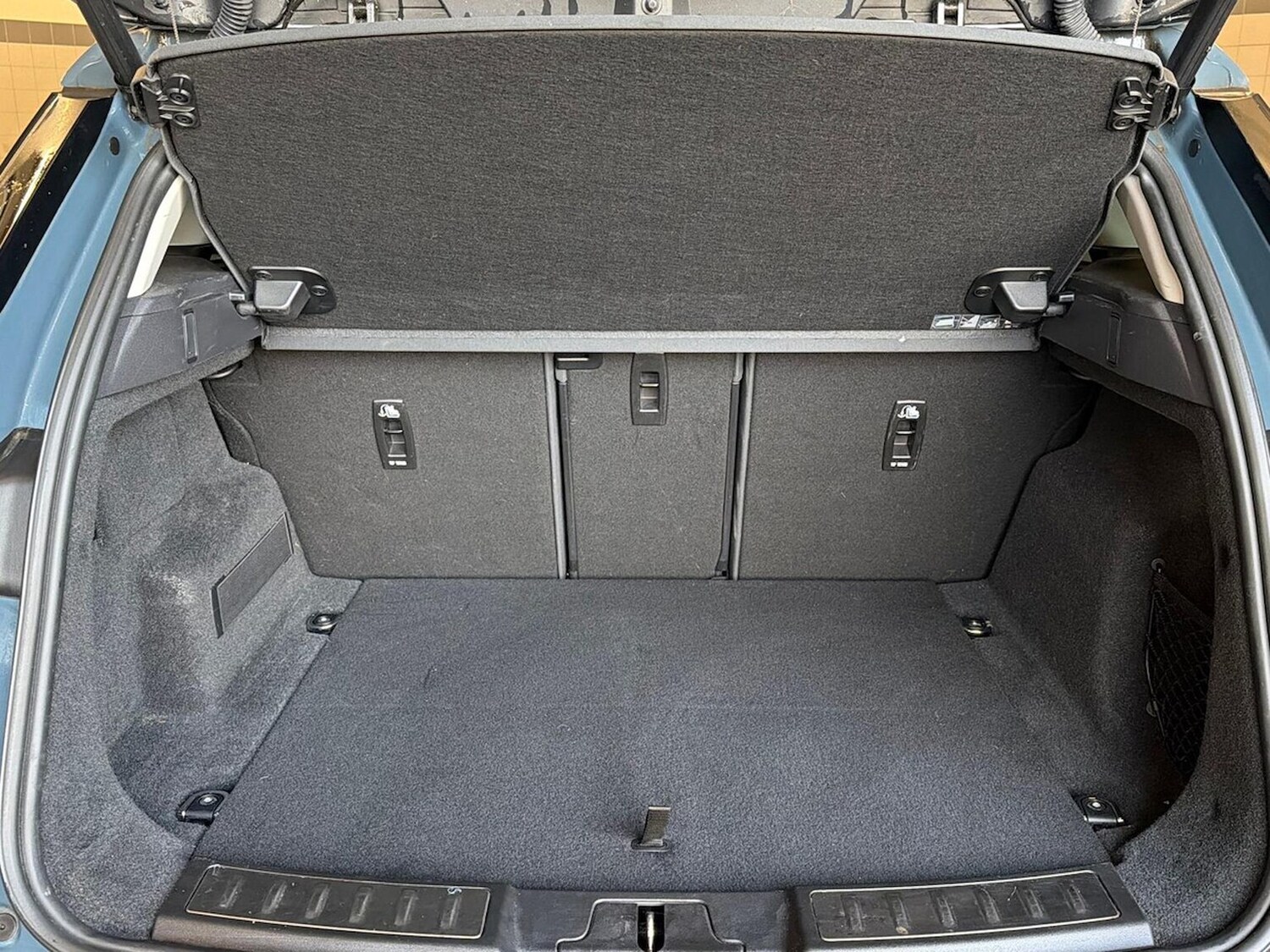 Used Land Rover Range Rover Evoque 2023 for sale - 76932292: Photo 10