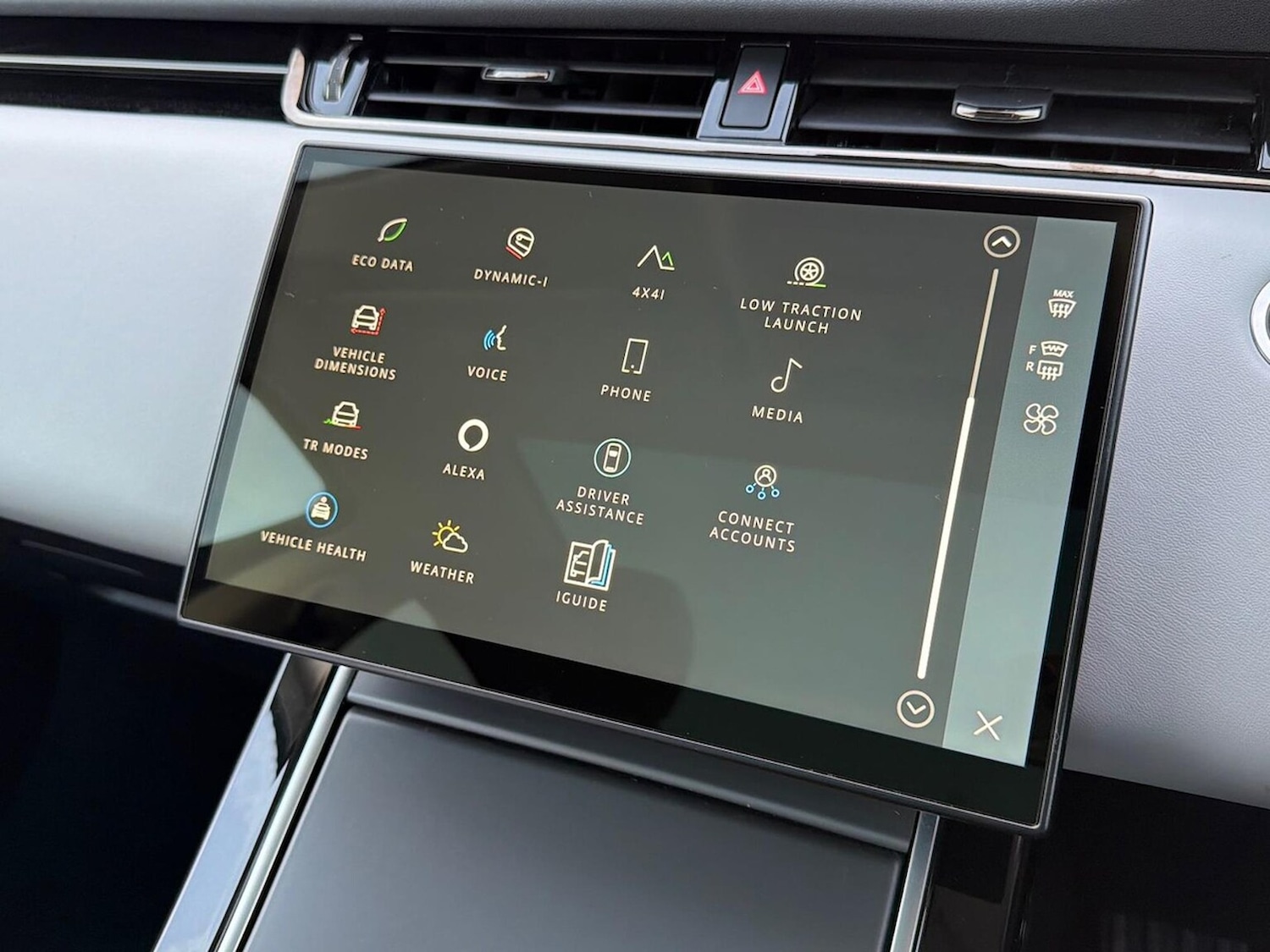 Used Land Rover Range Rover Evoque 2023 for sale - 76932292: Photo 30