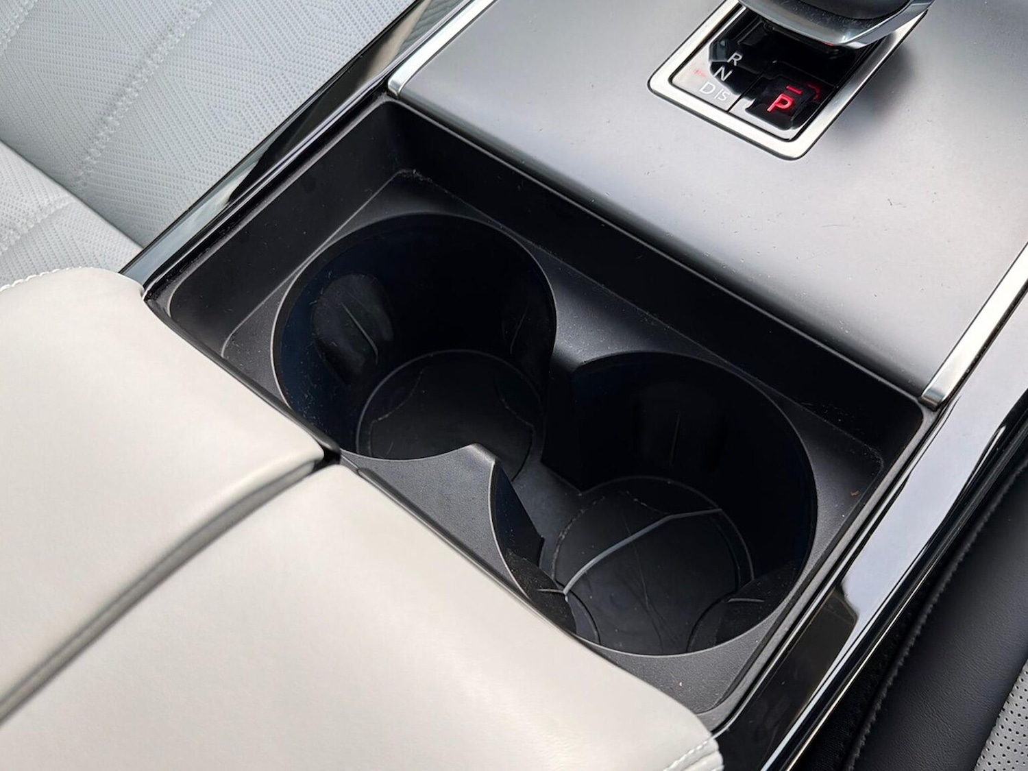 Used Land Rover Range Rover Evoque 2023 for sale - 76932292: Photo 32