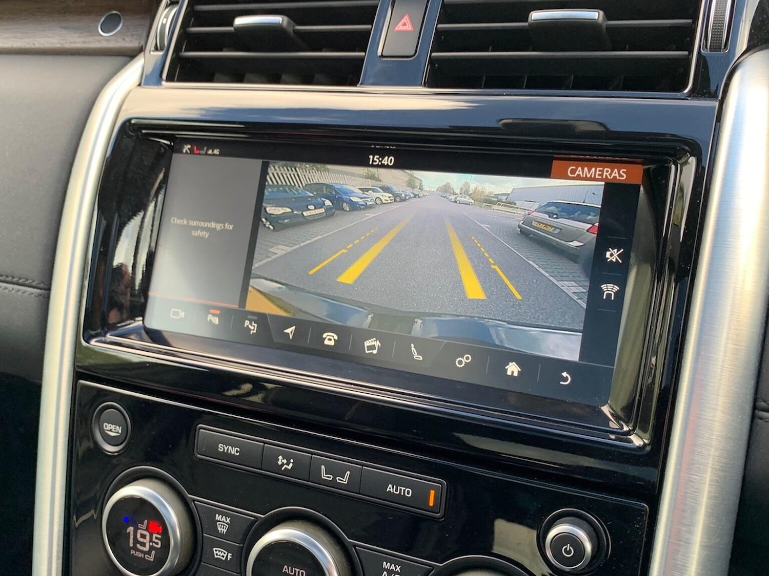 Used Land Rover Discovery 2019 for sale - 76391756: Photo 12