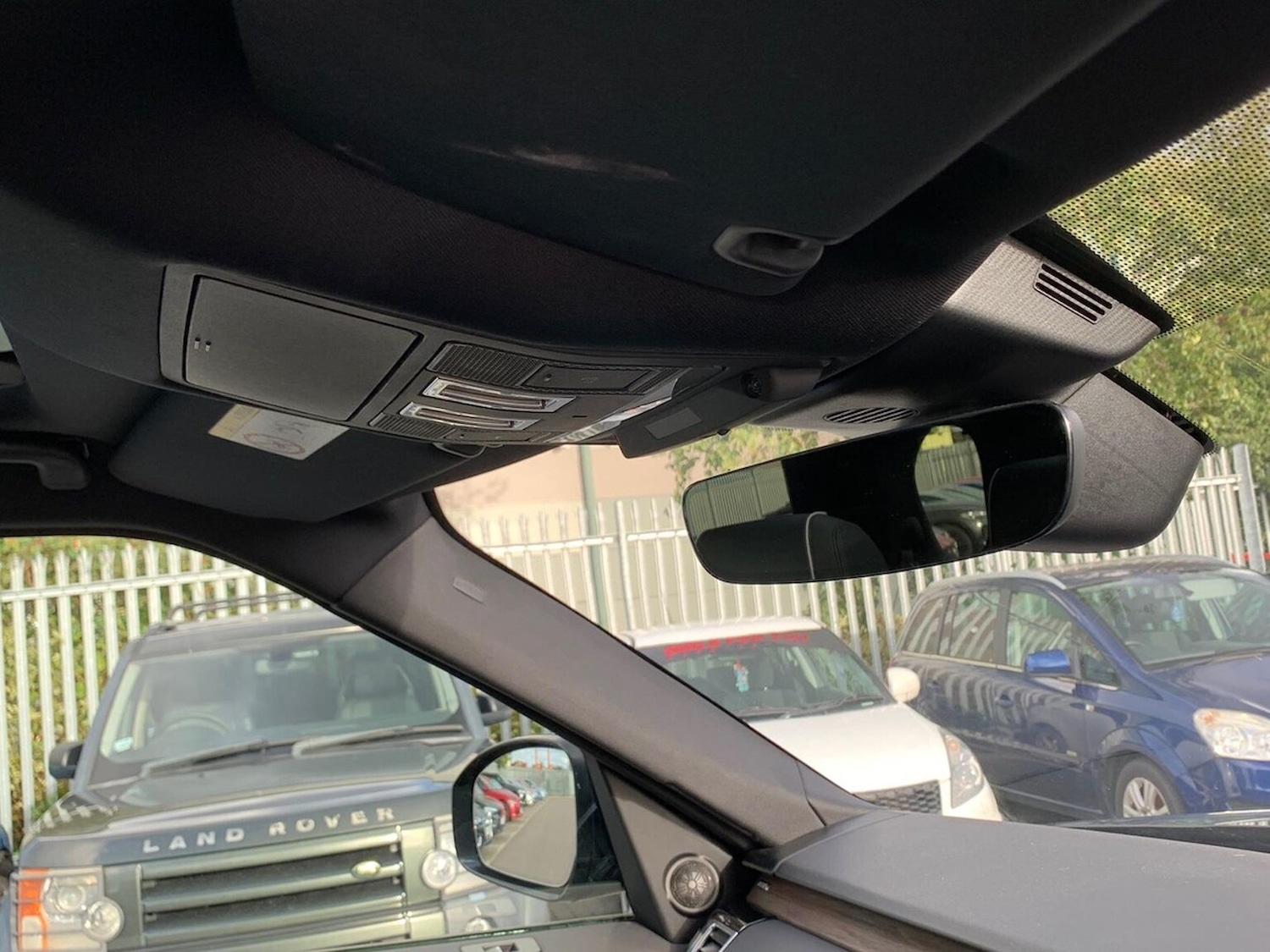 Used Land Rover Discovery 2019 for sale - 76391756: Photo 23