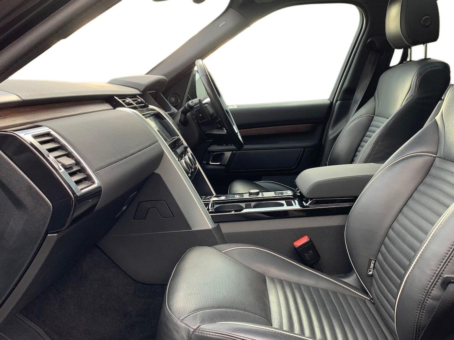 Used Land Rover Discovery 2019 for sale - 76391756: Photo 3