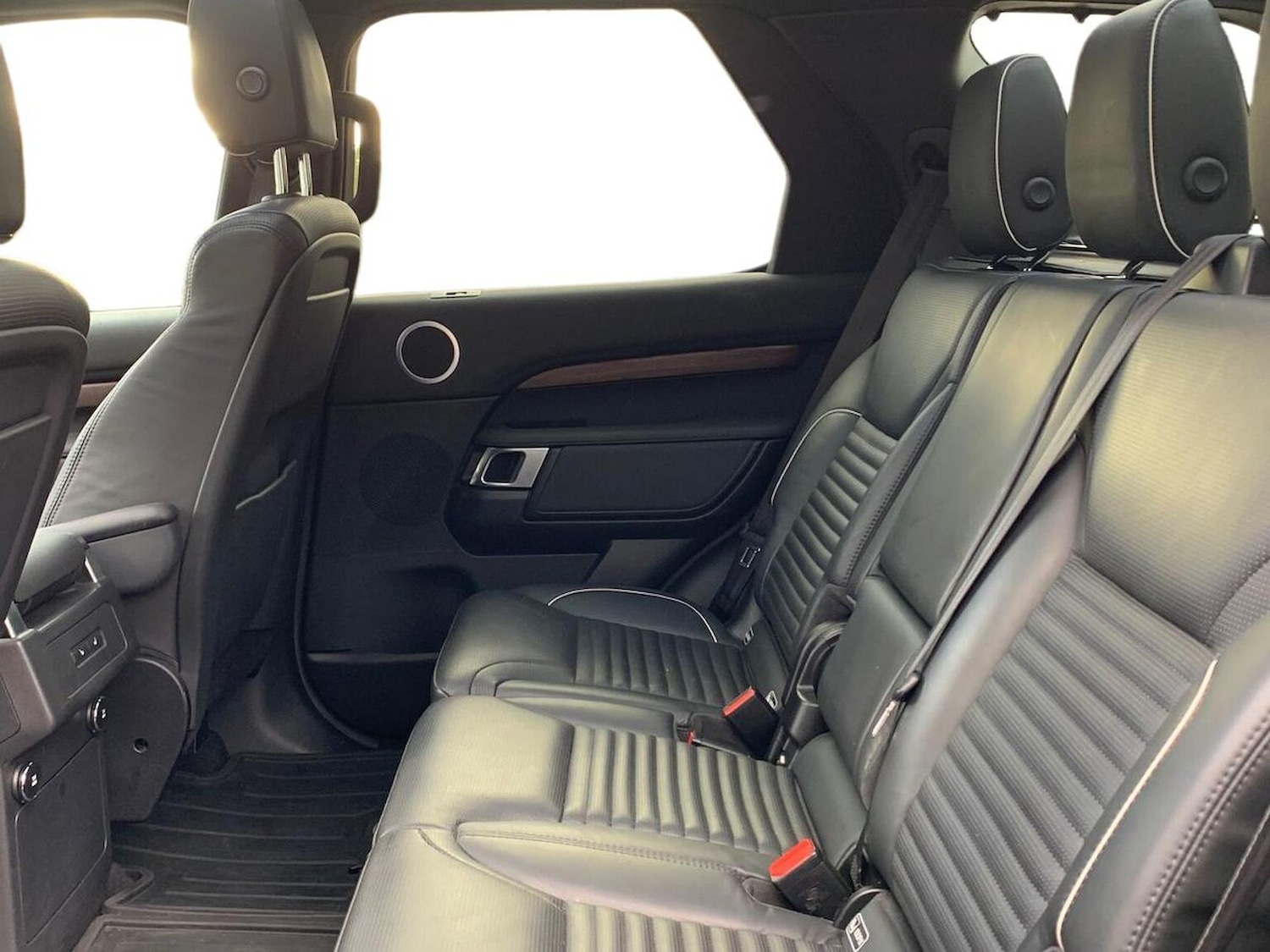 Used Land Rover Discovery 2019 for sale - 76391756: Photo 4