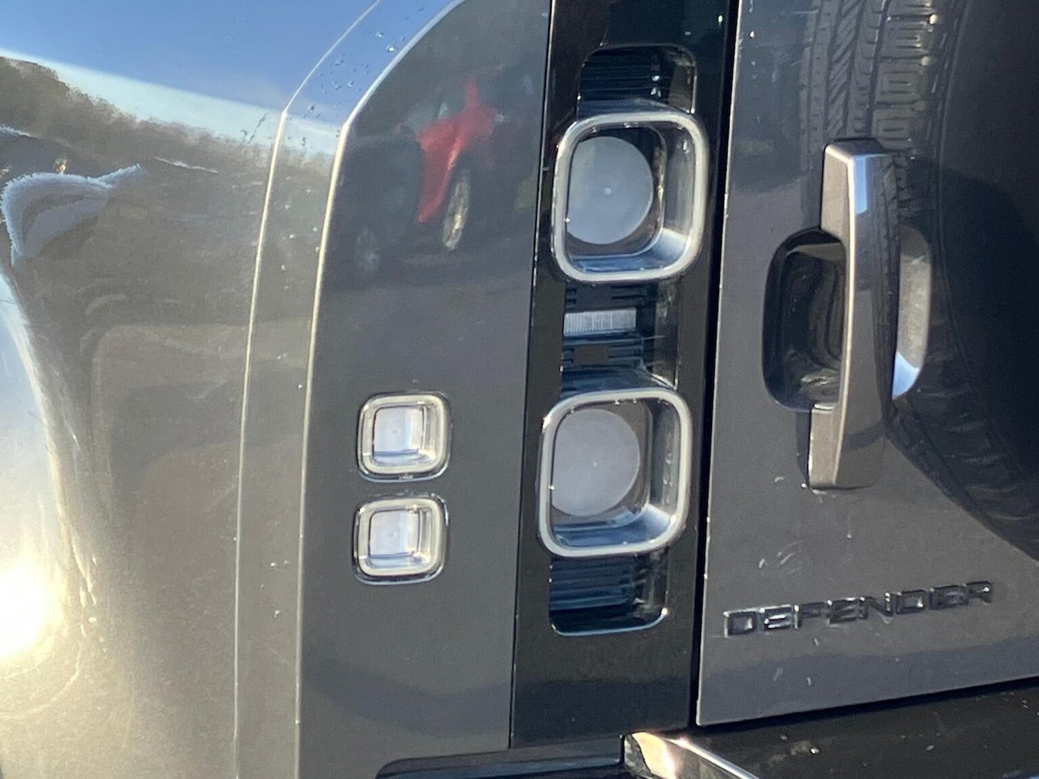 Used Land Rover Defender 2023 for sale - 76637671: Photo 19