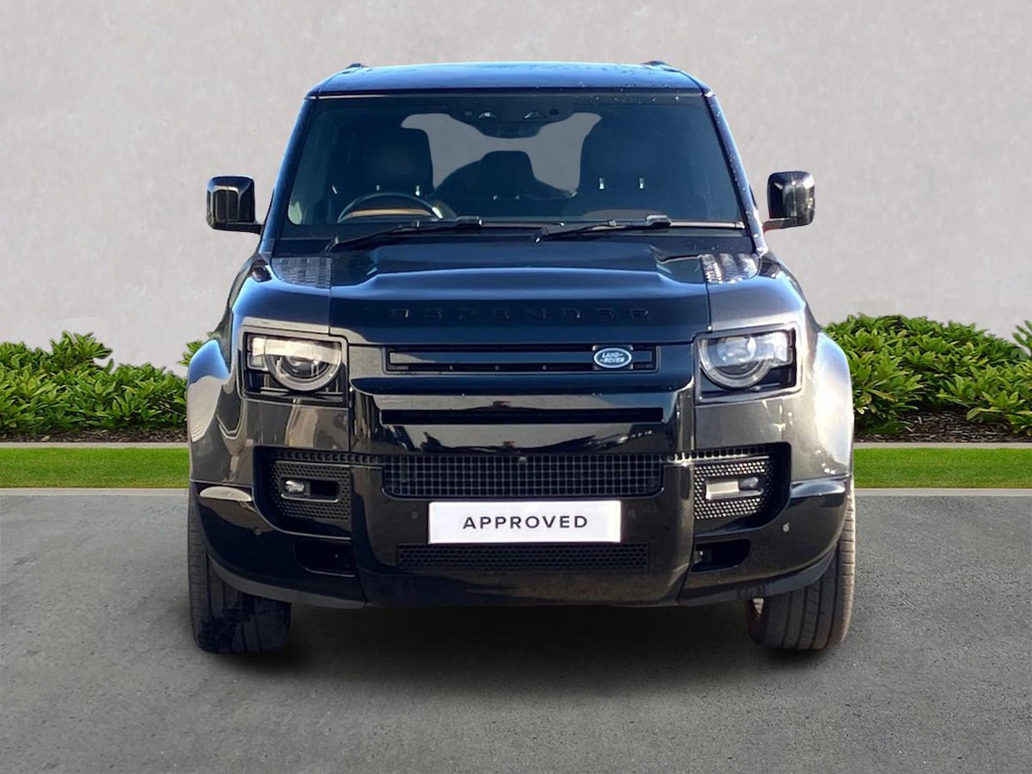 Used Land Rover Defender 2023 for sale - 76637671: Photo 7