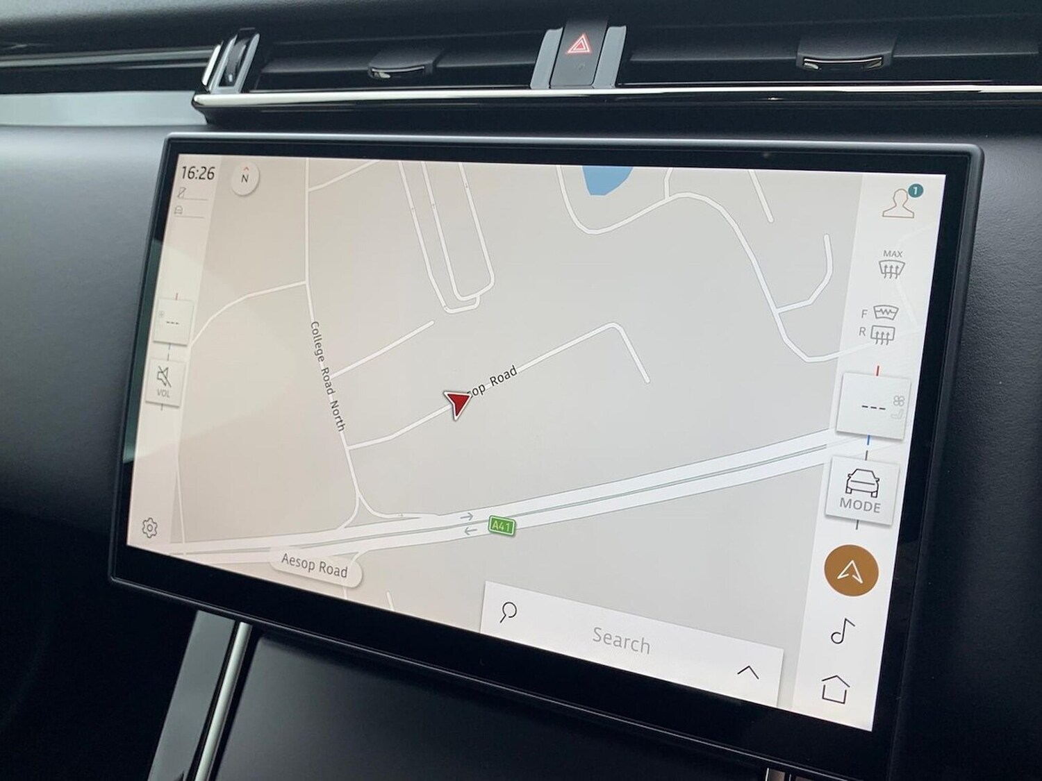 Used Land Rover Range Rover Velar 2025 for sale - 77489372: Photo 11