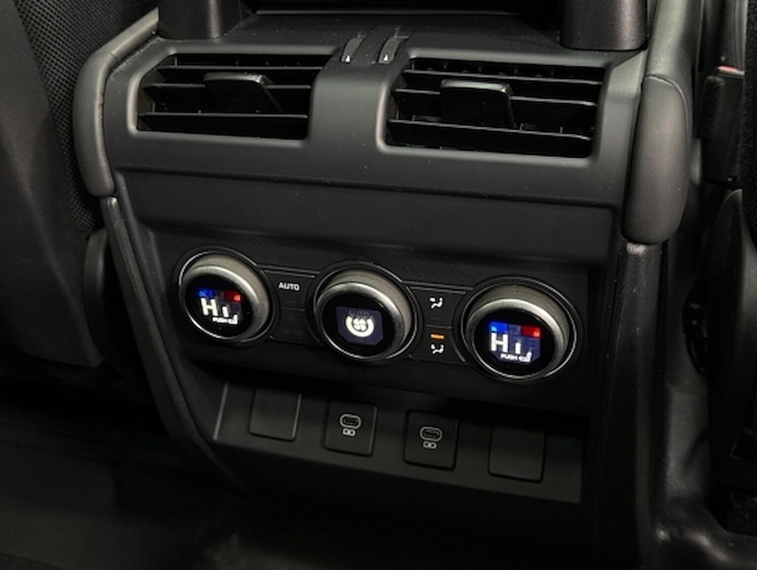 Used Land Rover Defender 2024 for sale - 78191716: Photo 20