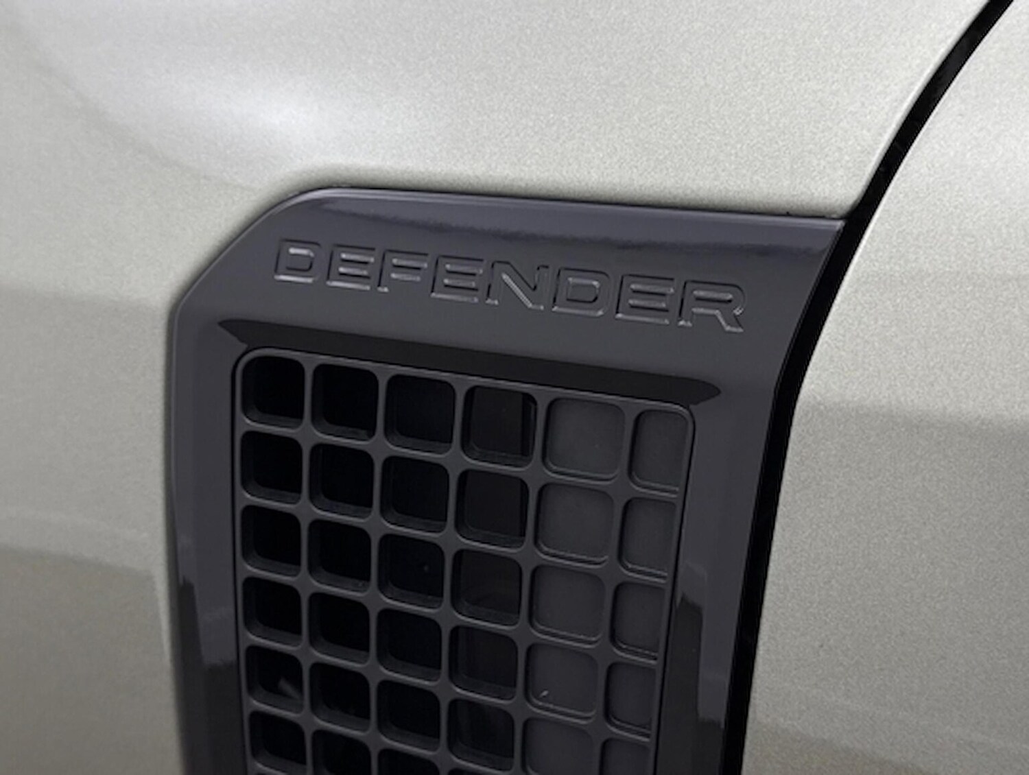 Used Land Rover Defender 2024 for sale - 78191716: Photo 22