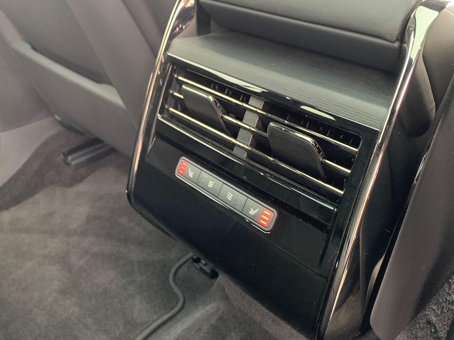 Used Land Rover Range Rover Sport 2024 for sale - 76382659: Photo 37