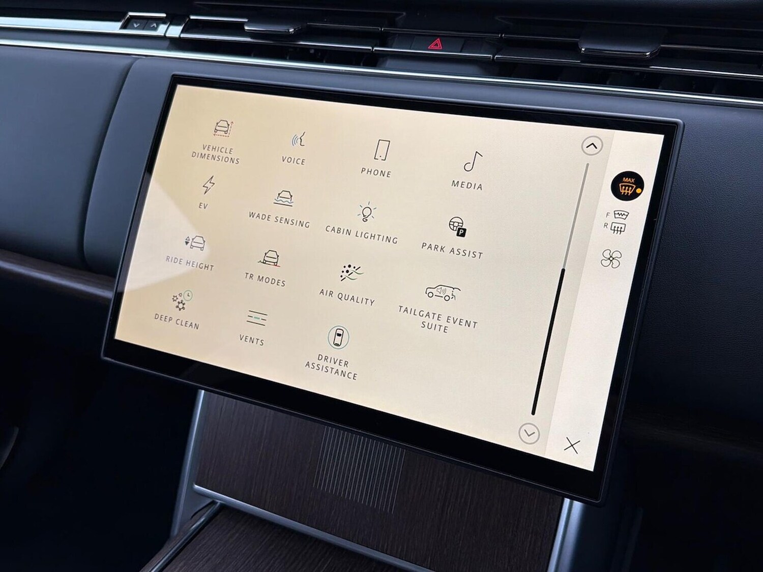 Used Land Rover Range Rover 2024 for sale - 76932291: Photo 28