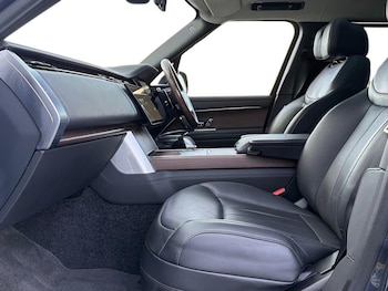 Used Land Rover Range Rover 2024 for sale - 76932291: Photo