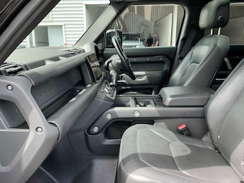 Used Land Rover Defender 2022 for sale - 78755684: Photo