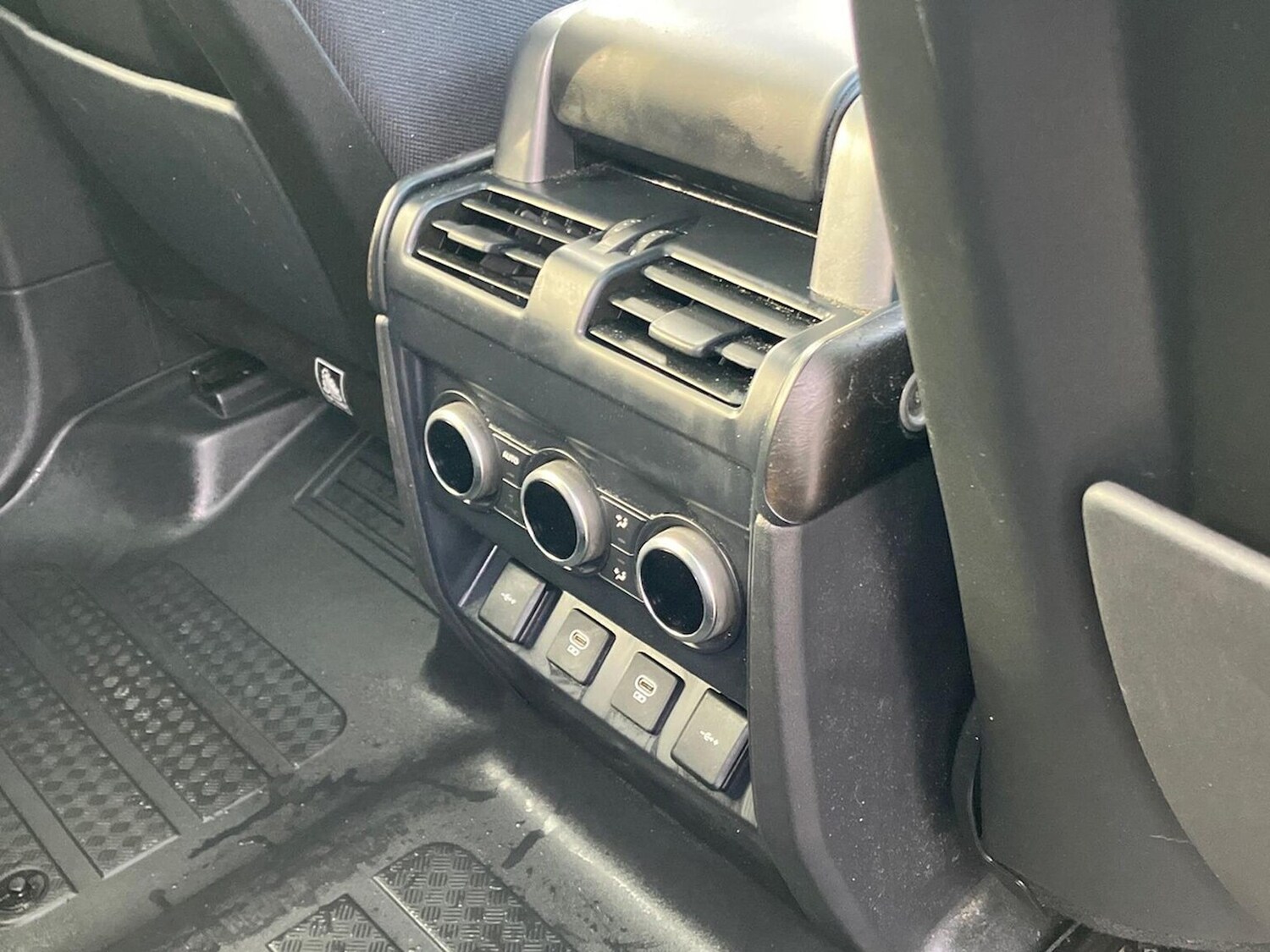 Used Land Rover Defender 2021 for sale - 77488114: Photo 18