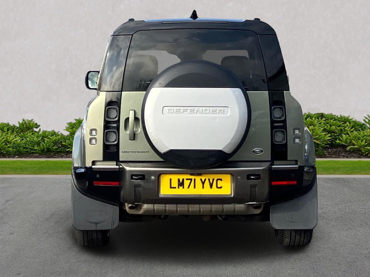 Used Land Rover Defender 2021 for sale - 77488114: Photo 6