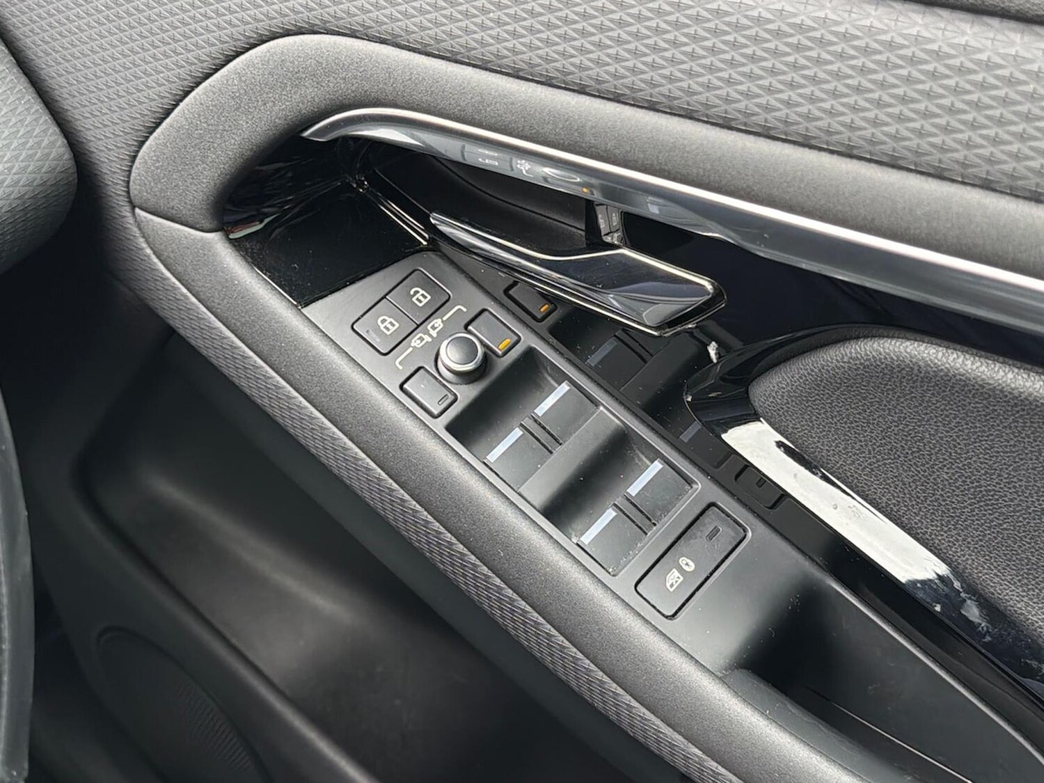 Used Land Rover Range Rover Evoque 2021 for sale - 78198092: Photo 33