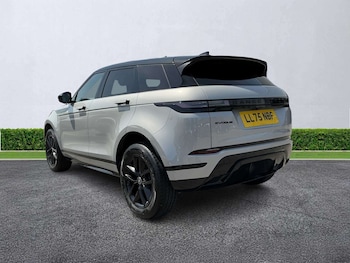 Used Land Rover Range Rover Evoque 2026 for sale - 79047924: Photo