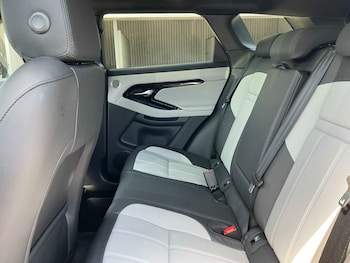 Used Land Rover Range Rover Evoque 2026 for sale - 79047924: Photo
