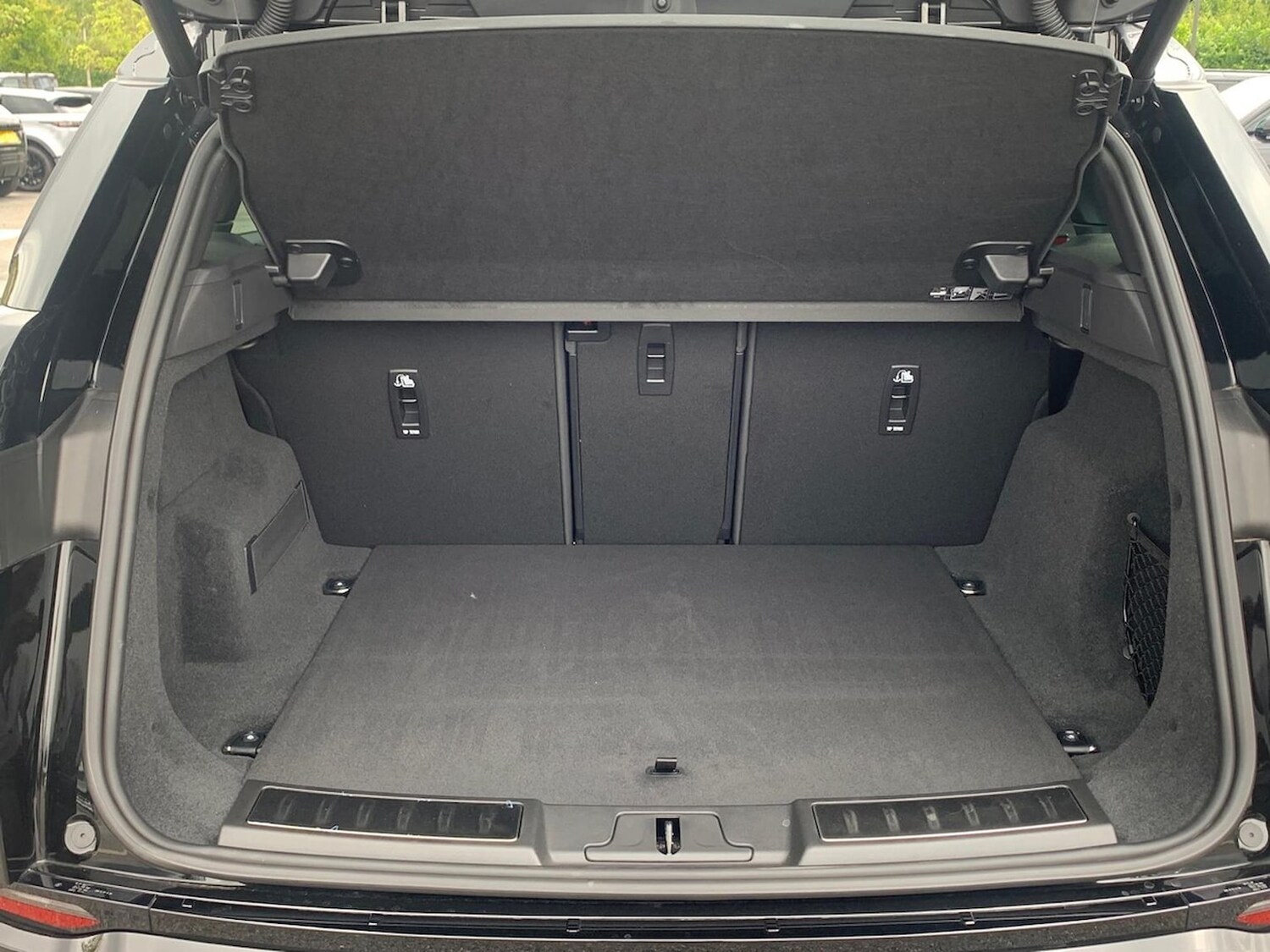 Used Land Rover Range Rover Evoque 2025 for sale - 77489455: Photo 10